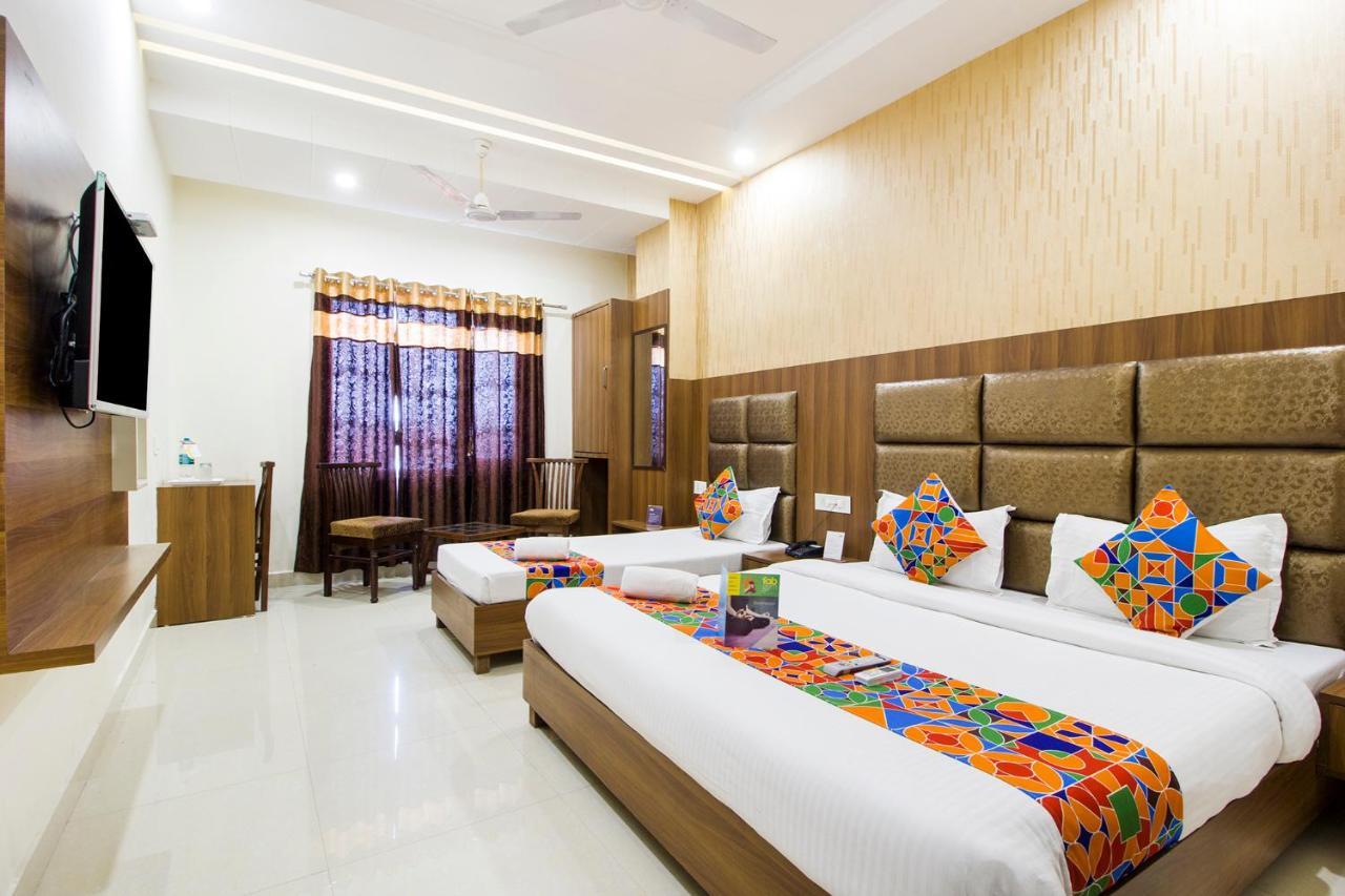 FabHotel Royal Villa Hussainpura Chowk Amritsar Esterno foto