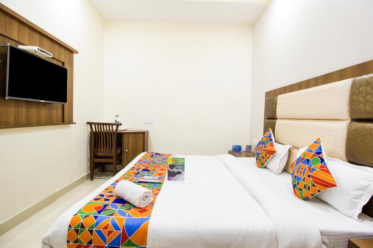 FabHotel Royal Villa Hussainpura Chowk Amritsar Esterno foto